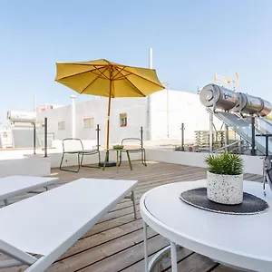  Appartamento Precioso Atico De Diseno, Gran Terraza De 35 M2 Y De 16 M2 Y Garaje En Pleno Centro